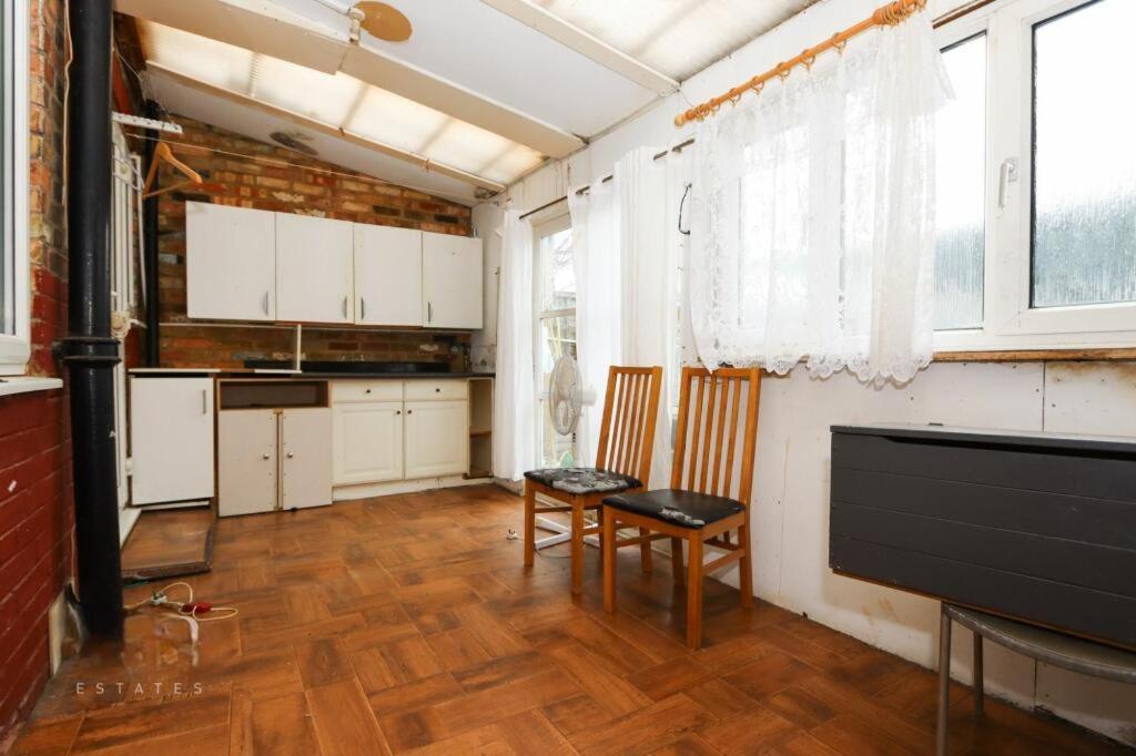 Ritz Place 3 Northolt  Zewnętrze zdjęcie