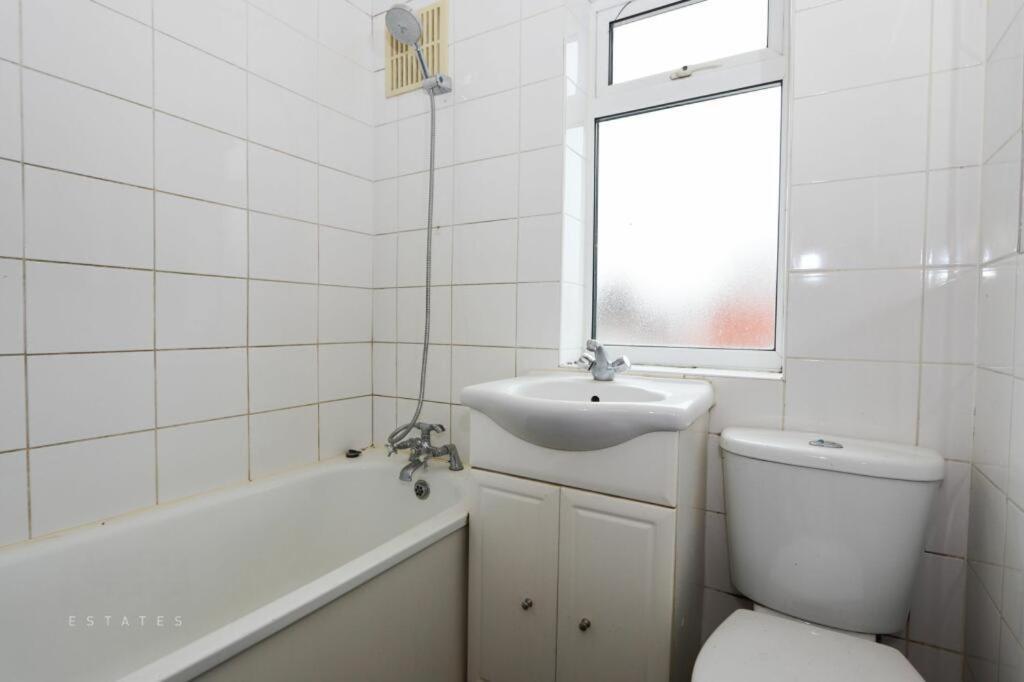 Ritz Place 3 Northolt  Zewnętrze zdjęcie